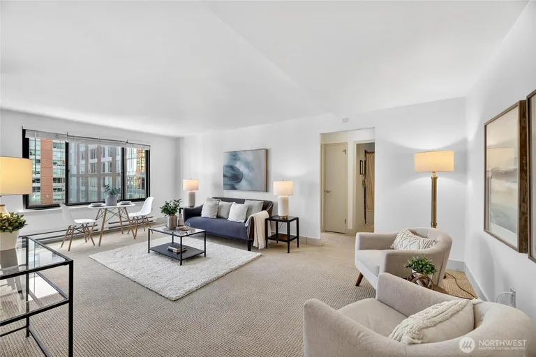 1105 Spring St, Seattle, WA 98104