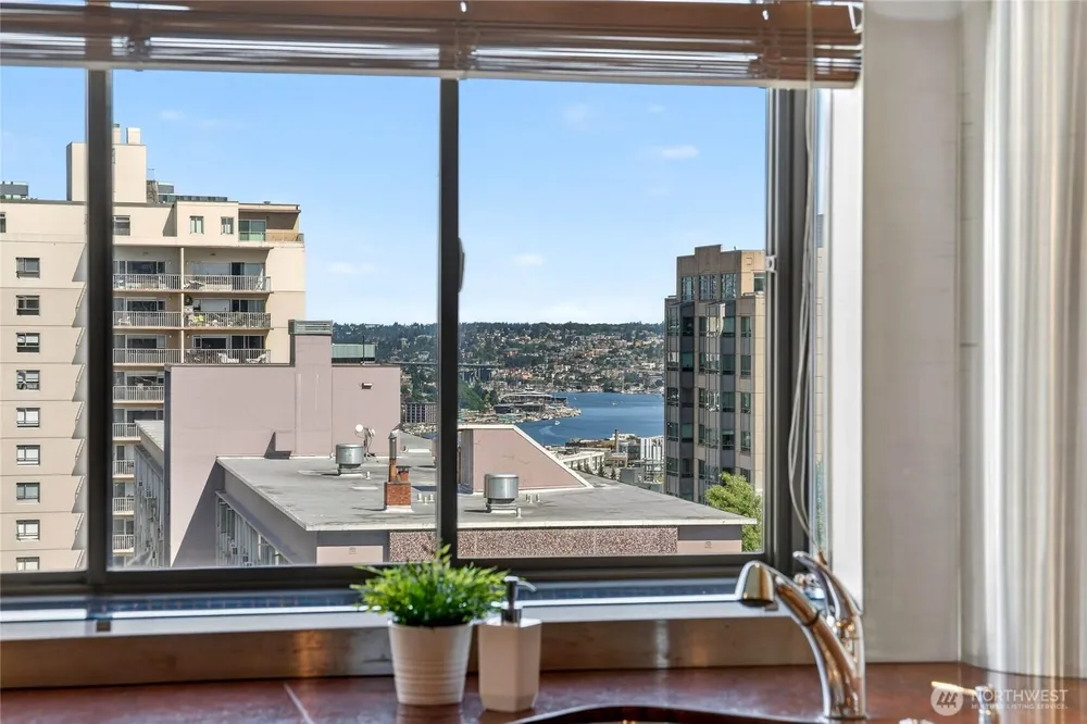 1120 Spring St, Seattle, WA 98104