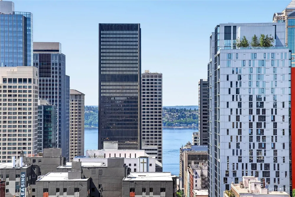 1105 Spring St, Seattle, WA 98104
