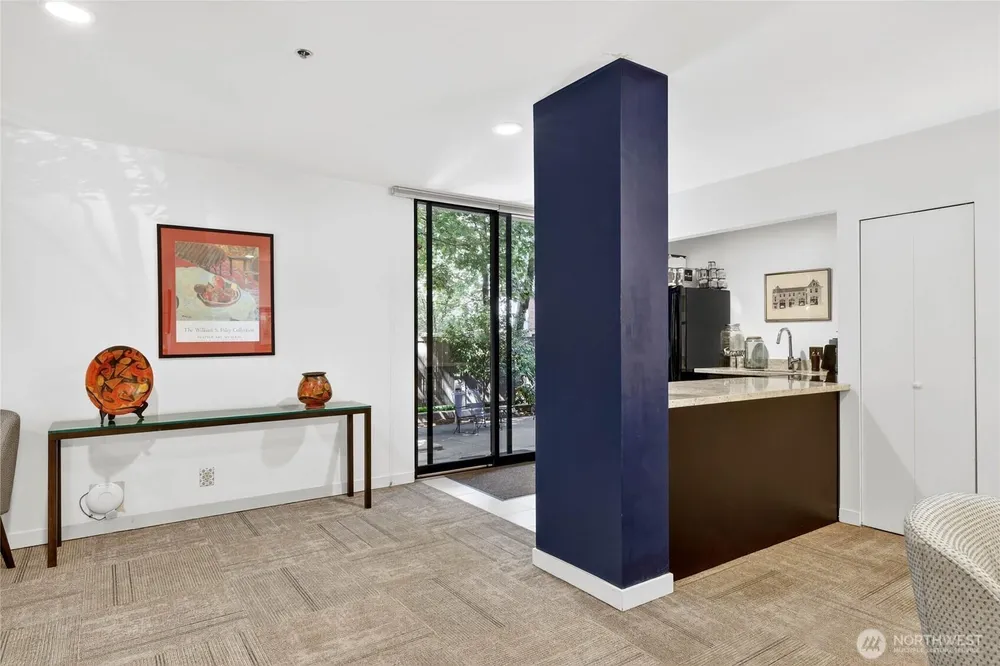 1120 Spring St, Seattle, WA 98104