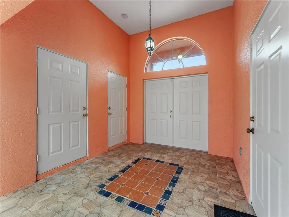 430 SE Thanksgiving Ave, Port St Lucie, FL 34984
