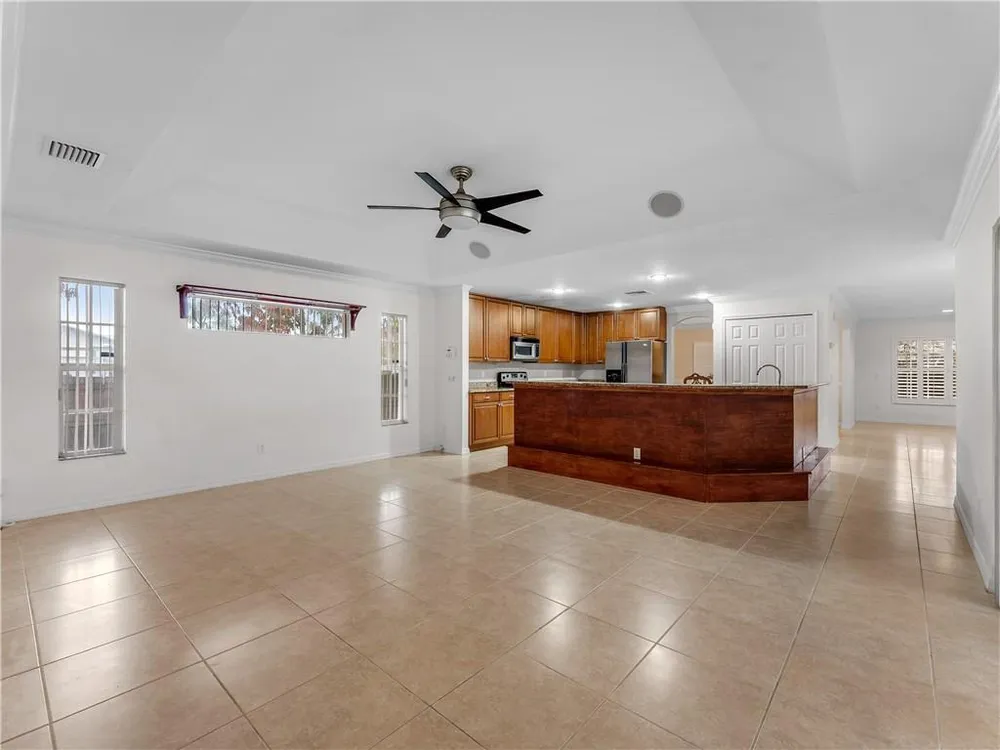 430 SE Thanksgiving Ave, Port St Lucie, FL 34984