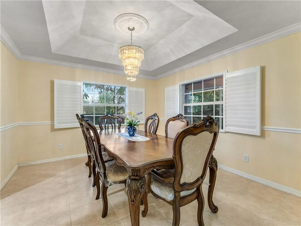 430 SE Thanksgiving Ave, Port St Lucie, FL 34984