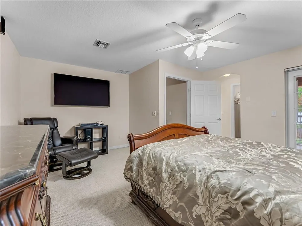430 SE Thanksgiving Ave, Port St Lucie, FL 34984