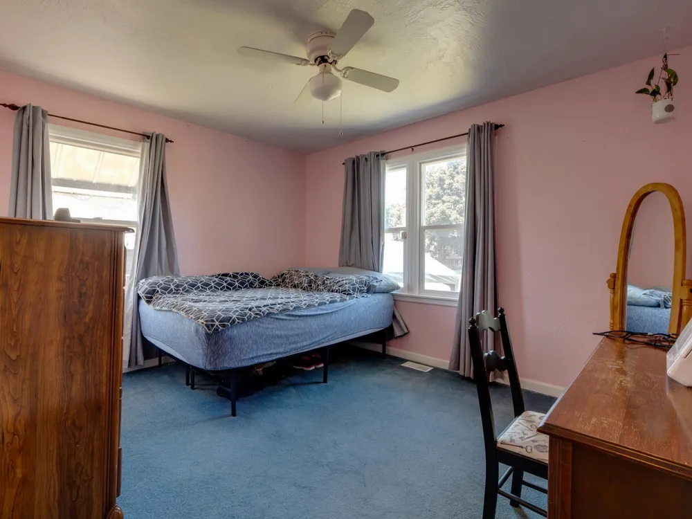 1418 E Rich Ave, Spokane, WA 99207