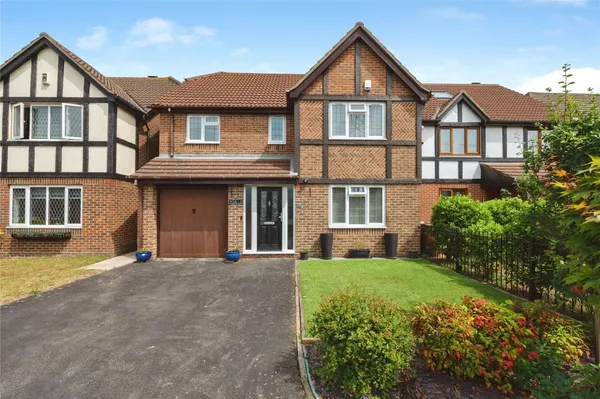 Fleming Road, GRAYS, Essex, RM16