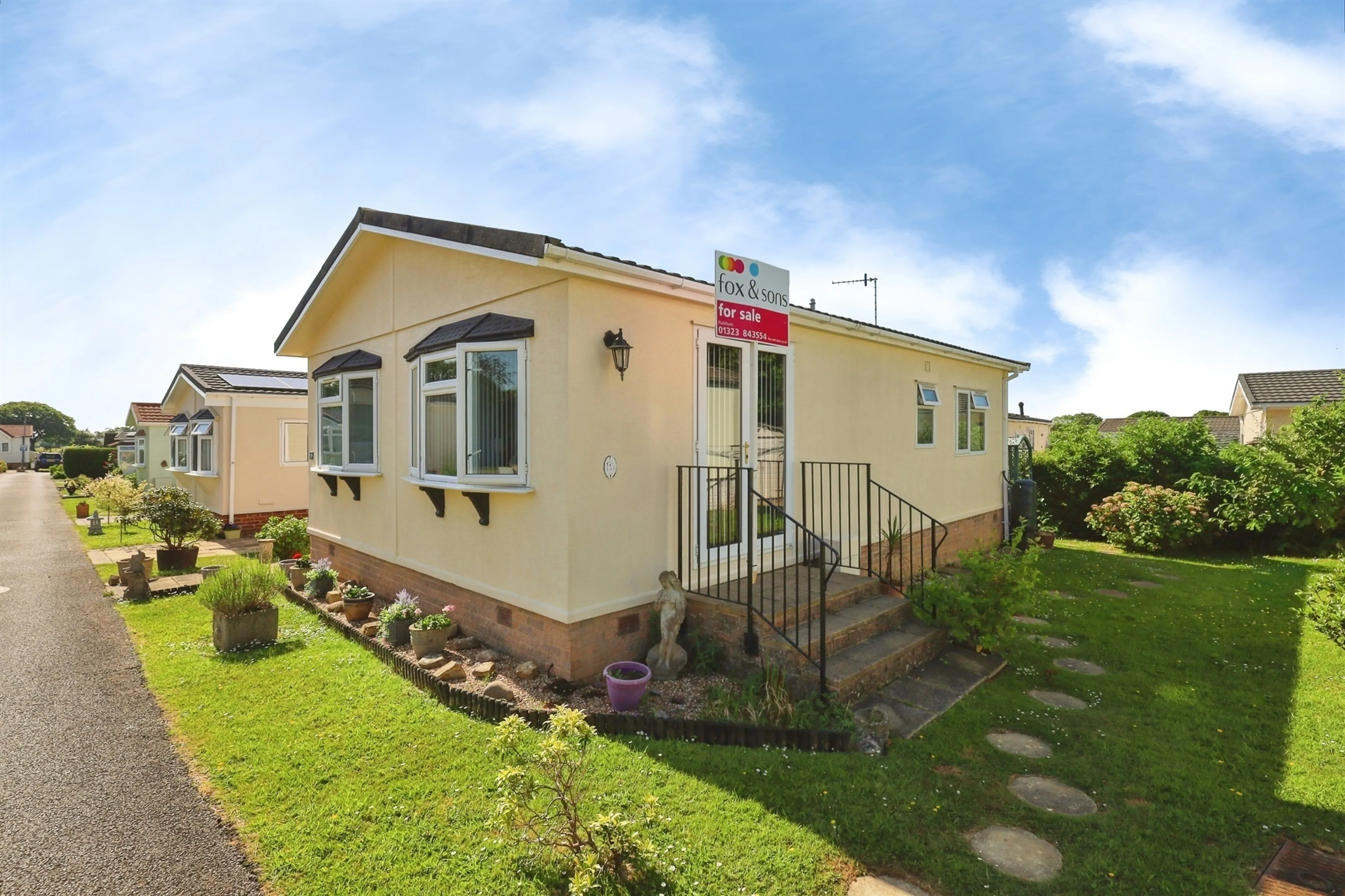 Property photo 0
