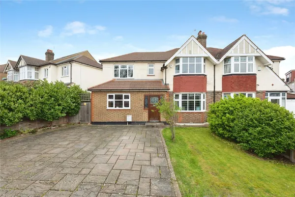 Ruskin Drive, Worcester Park, KT4