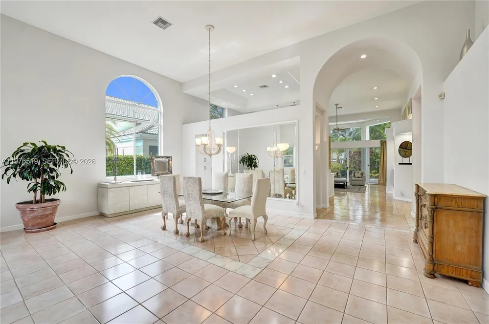 2719 Pinehurst, Weston, FL 33332