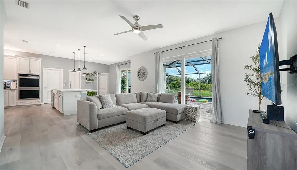 523 Grand Preserve Cove, Bradenton, FL 34212