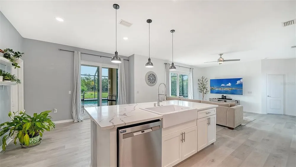 523 Grand Preserve Cove, Bradenton, FL 34212
