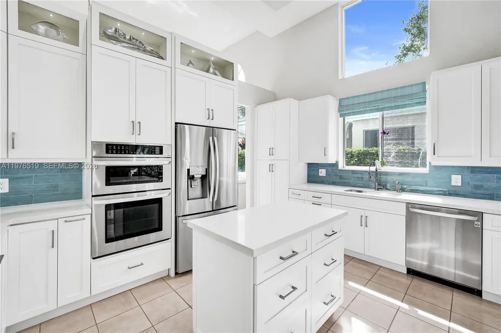 2719 Pinehurst, Weston, FL 33332