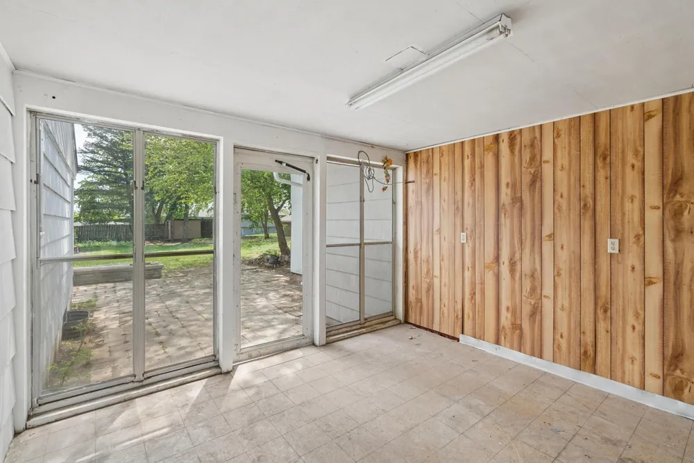 3280 Dodd Rd, Eagan, MN 55121