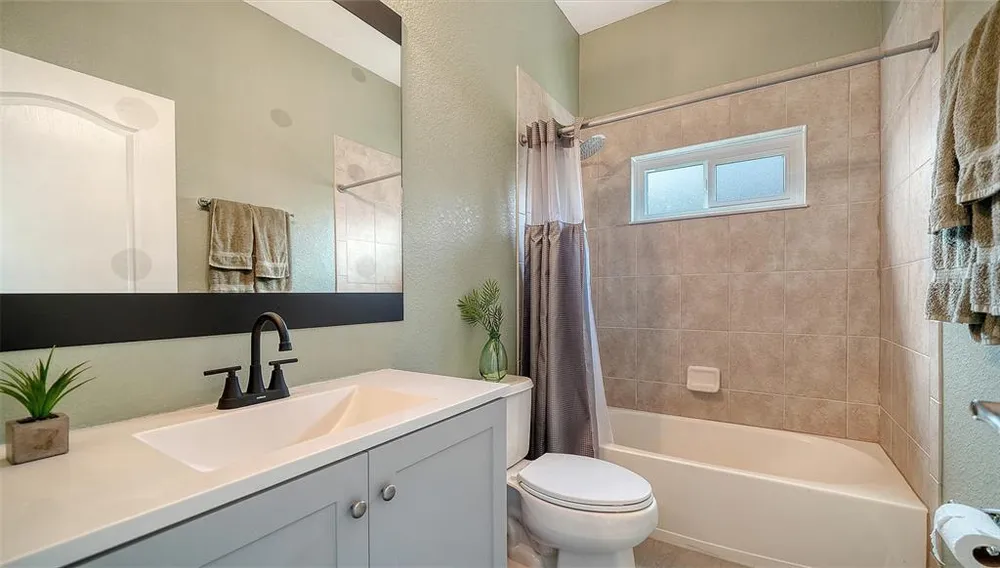 523 Grand Preserve Cove, Bradenton, FL 34212
