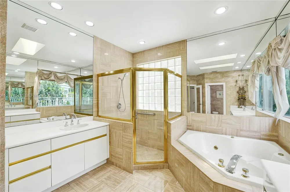 2719 Pinehurst, Weston, FL 33332