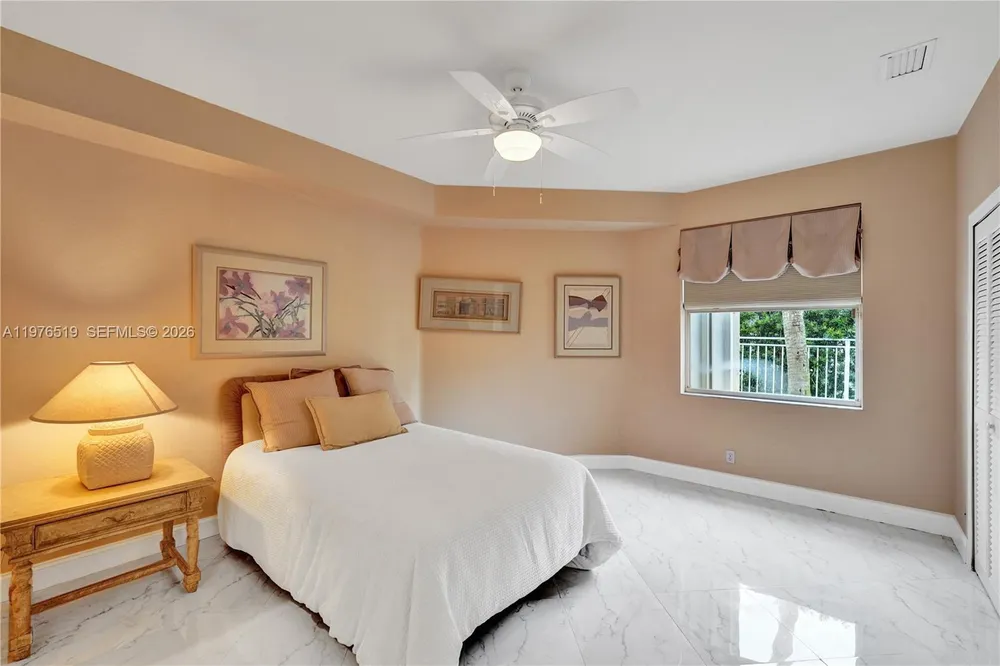 2719 Pinehurst, Weston, FL 33332