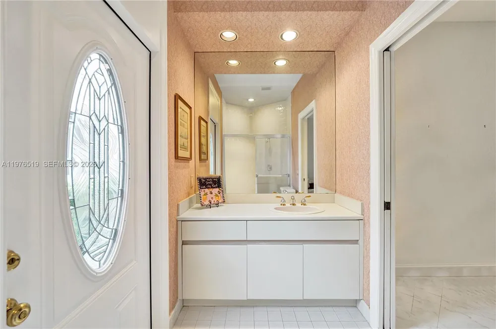 2719 Pinehurst, Weston, FL 33332