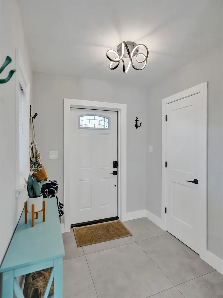 260 Allenwood Dr, Lauderdale By The Sea, FL 33308