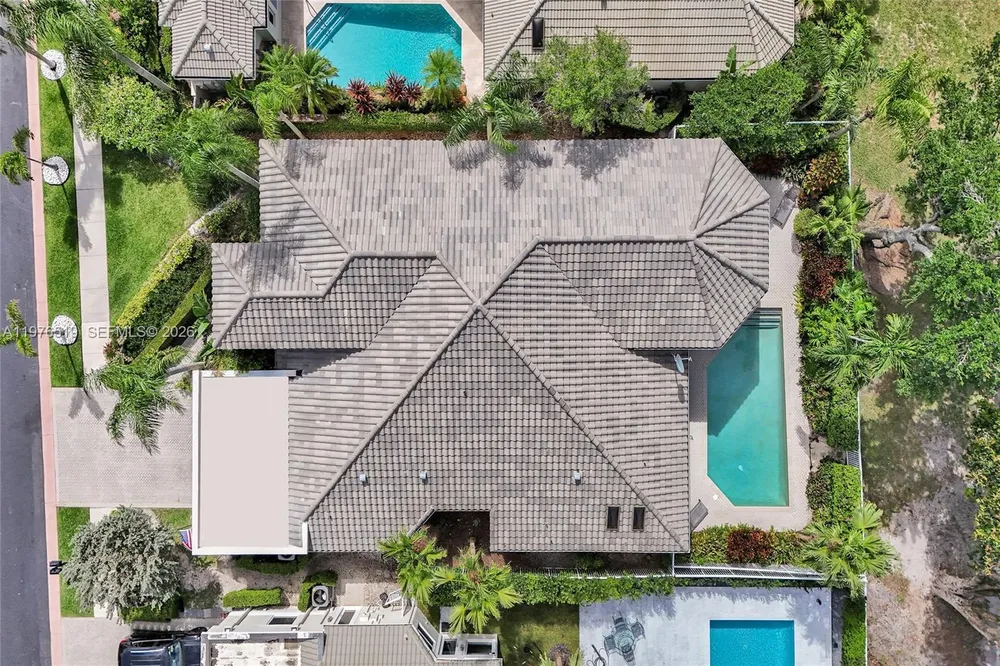2719 Pinehurst, Weston, FL 33332