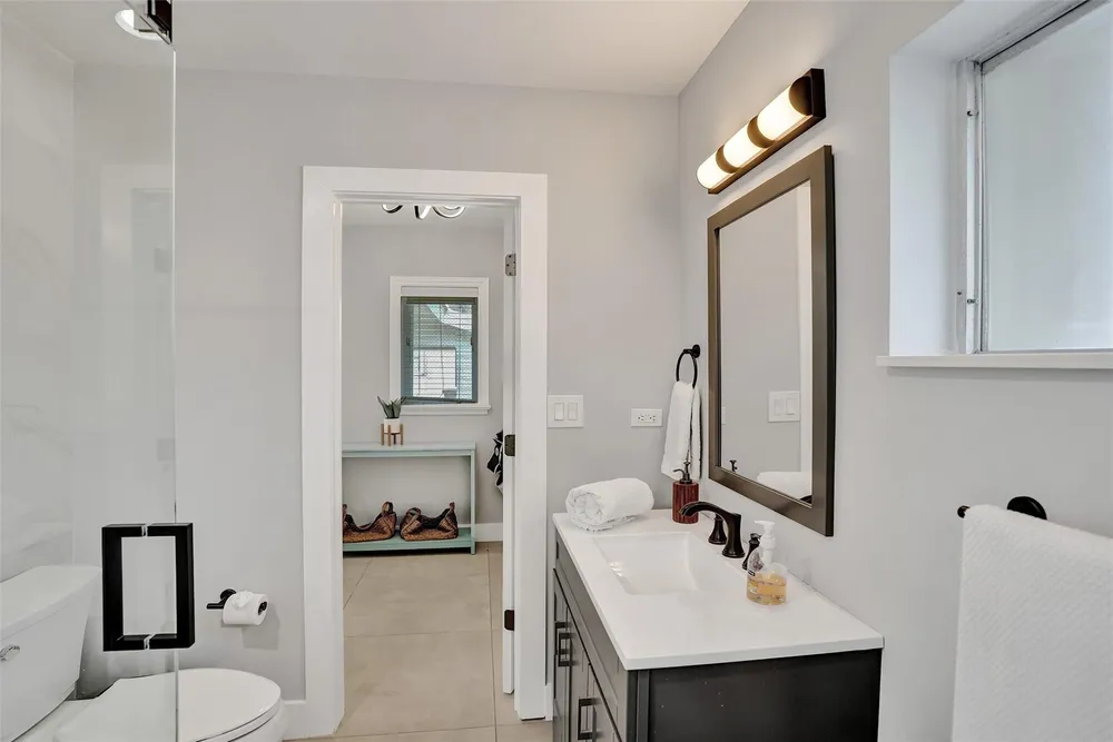260 Allenwood Dr, Lauderdale By The Sea, FL 33308