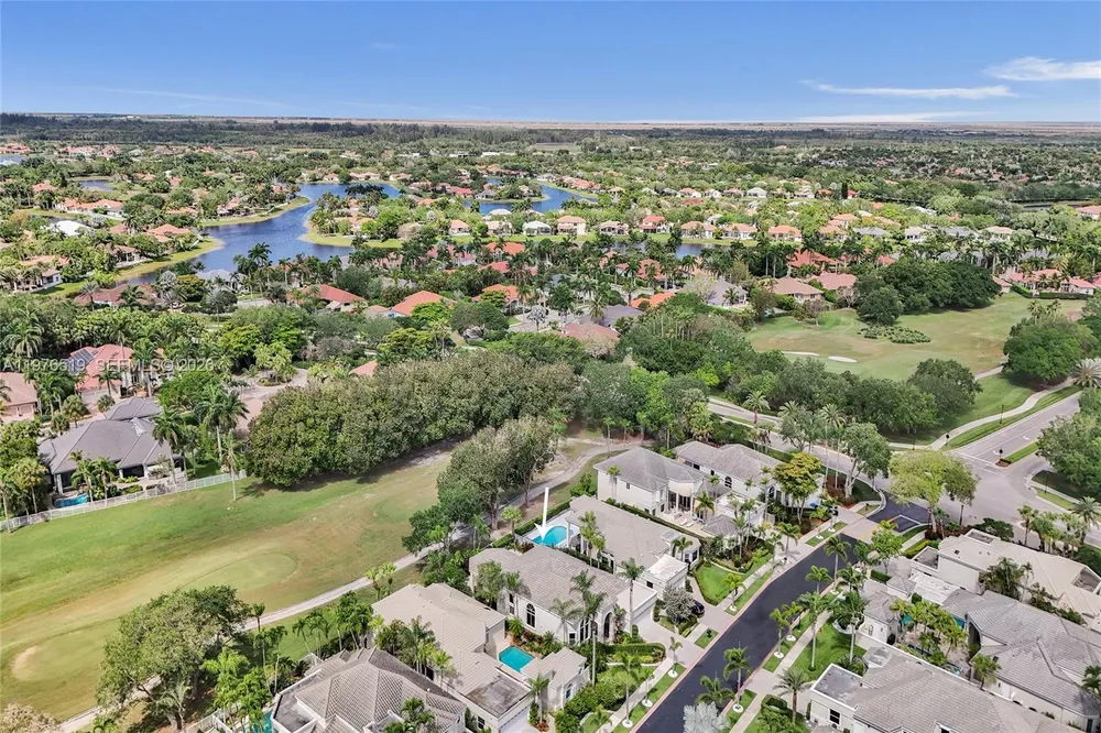 2719 Pinehurst, Weston, FL 33332