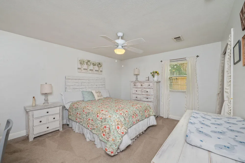 20 Forest Grove Pl, Fort Walton Beach, FL 32548