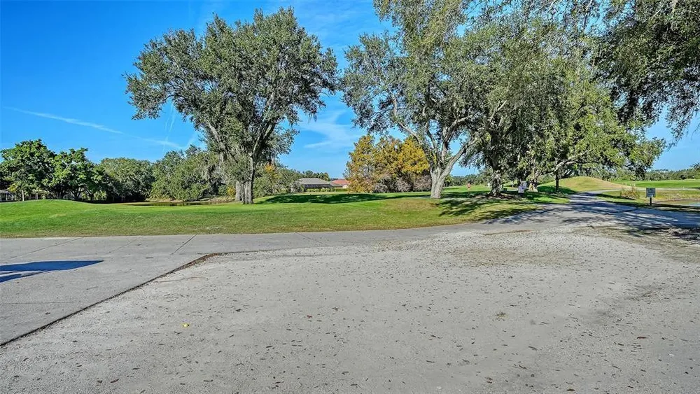 7117 Dornough Ln, Bradenton, FL 34202