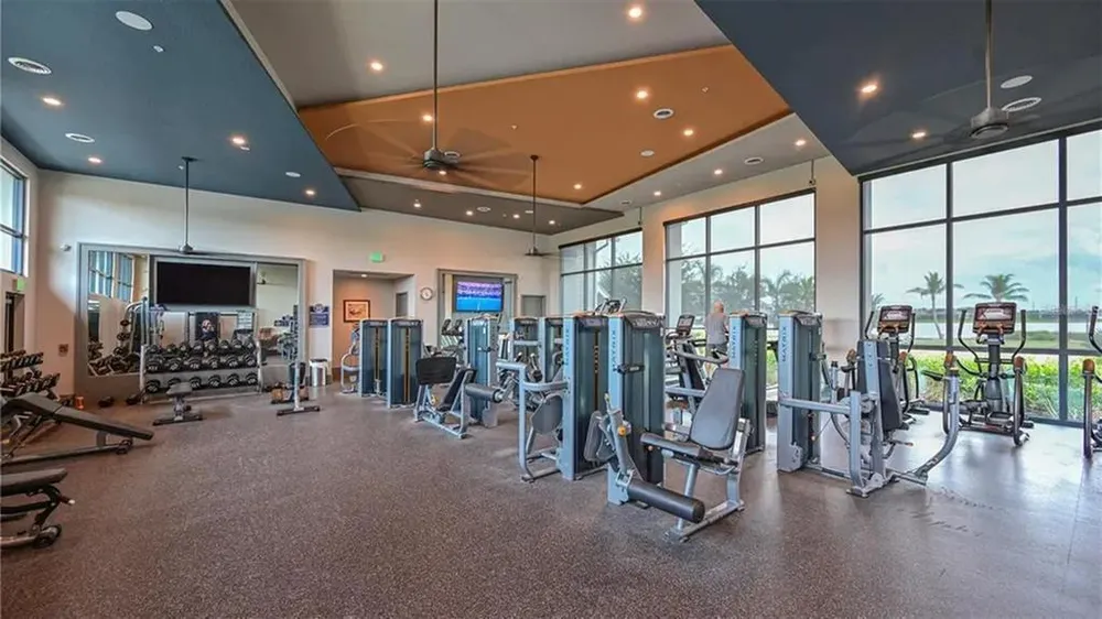 8294 Grande Shores Dr, Sarasota, FL 34240-2328