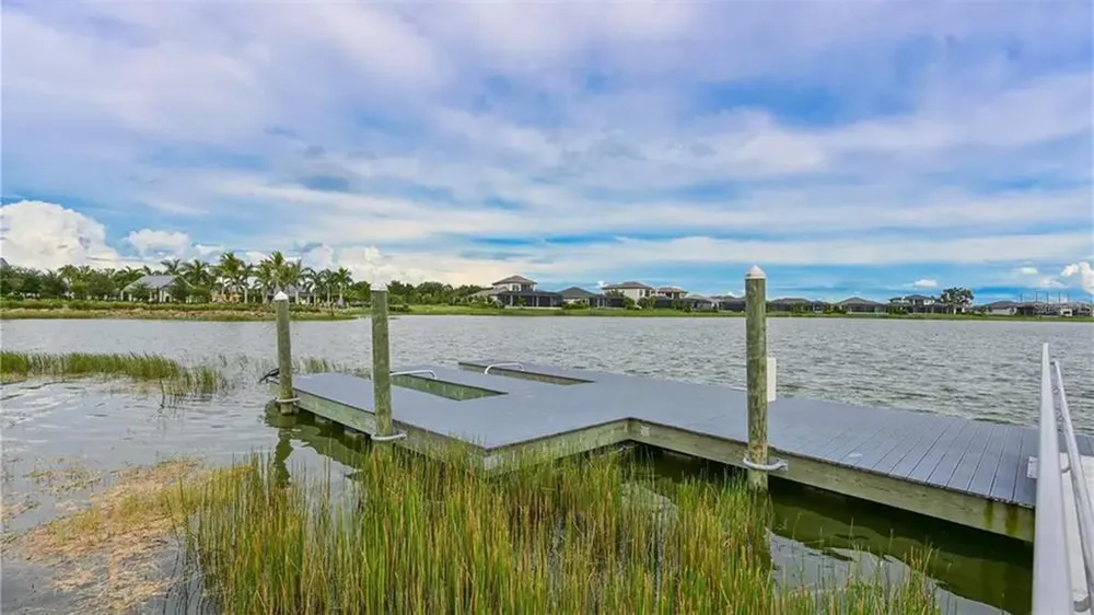 8294 Grande Shores Dr, Sarasota, FL 34240-2328