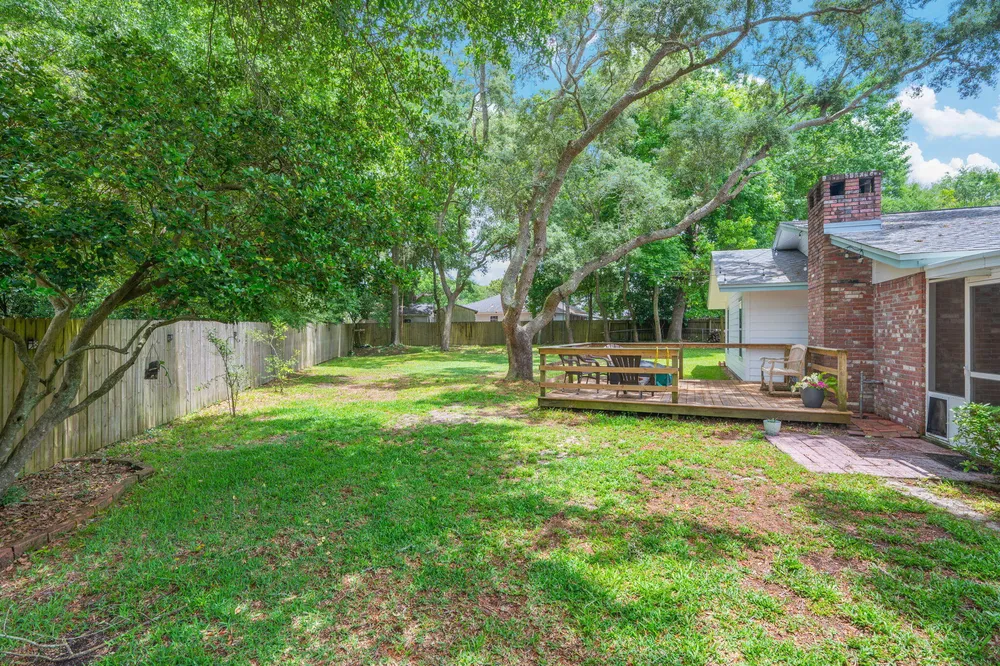 20 Forest Grove Pl, Fort Walton Beach, FL 32548