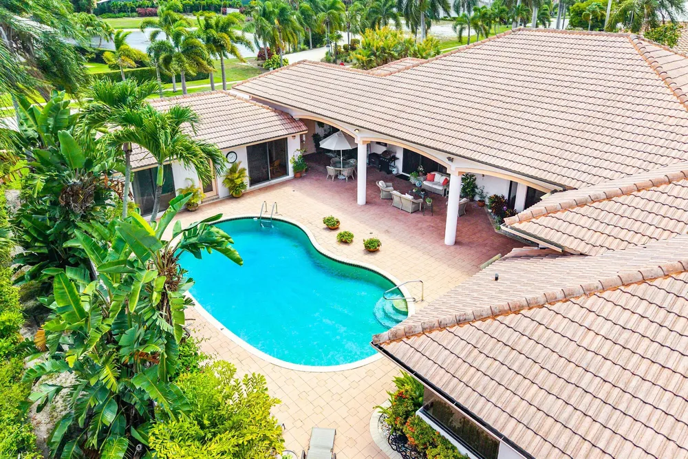 4727 Bocaire Blvd, Boca Raton, FL 33487