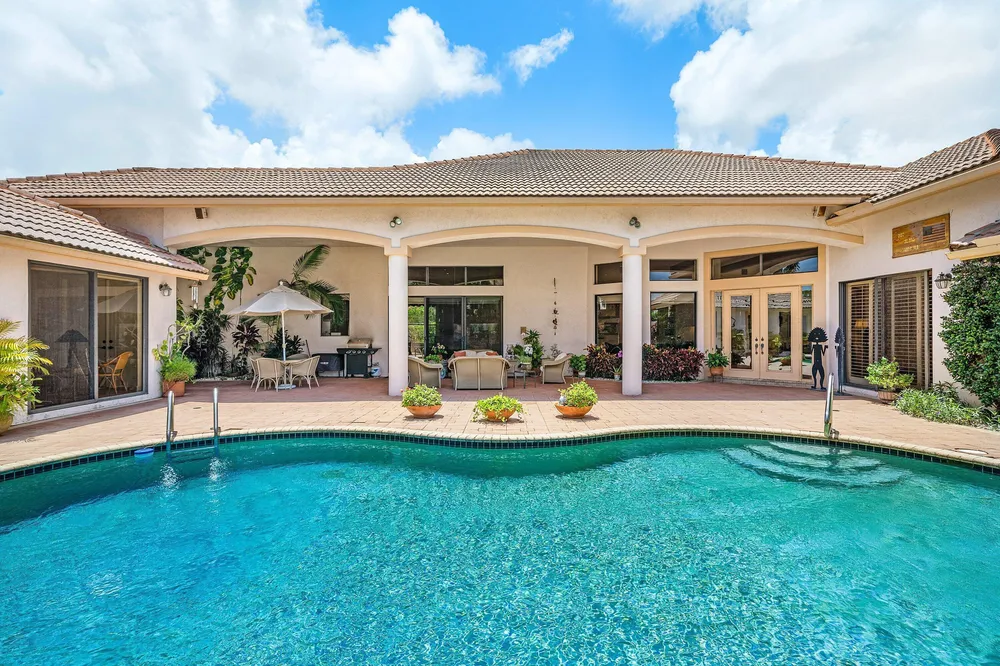 4727 Bocaire Blvd, Boca Raton, FL 33487