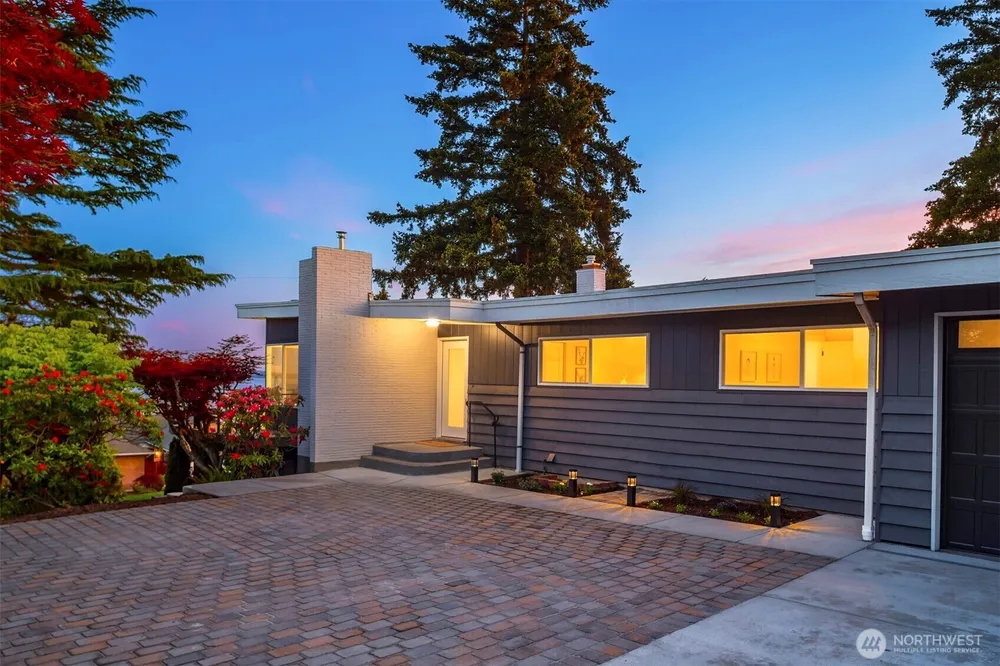 11988 Marine View Dr SW, Burien, WA 98146