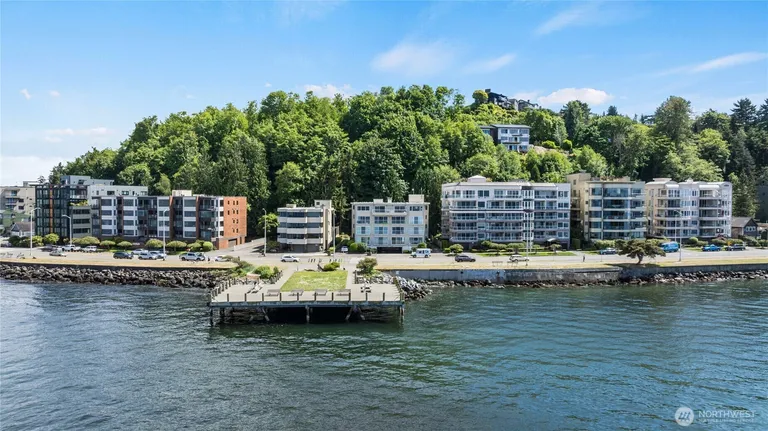 1156 Alki Ave SW, Seattle, WA 98116