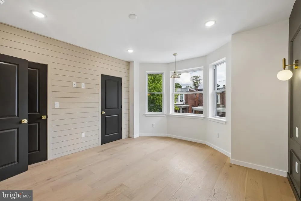 5516 N Marshall St, Philadelphia, PA 19120