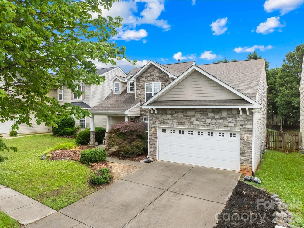 17327 NEWLANDS CORNER LANE, Charlotte, NC 28277