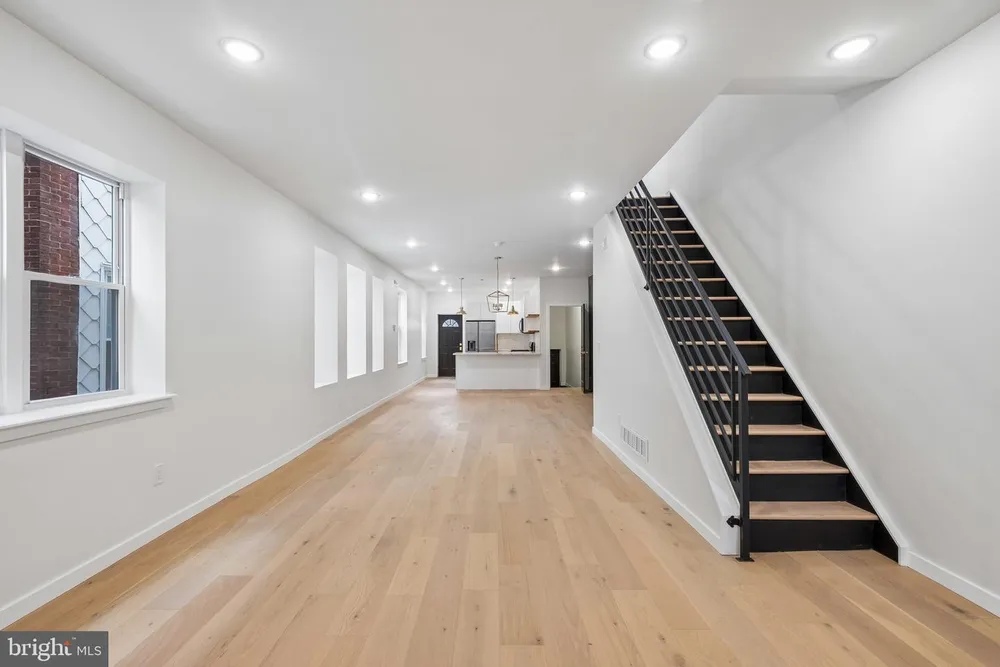 5516 N Marshall St, Philadelphia, PA 19120