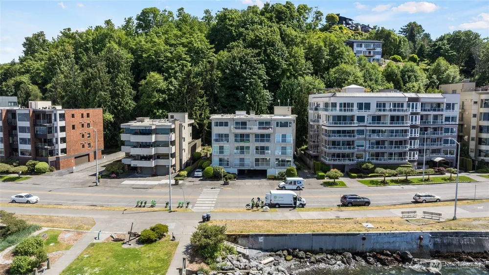 1156 Alki Ave SW, Seattle, WA 98116