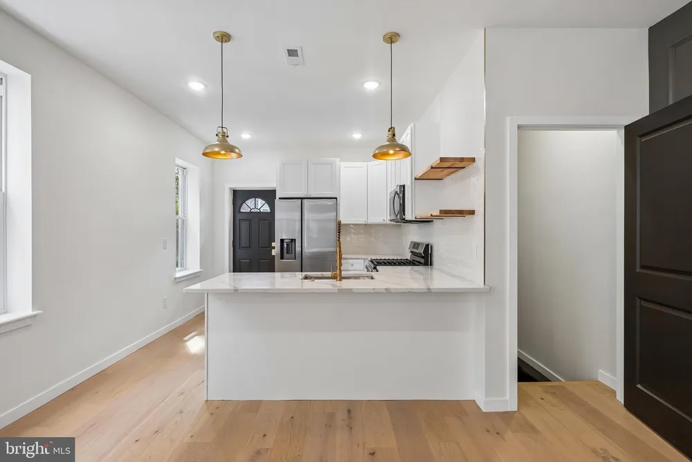 5516 N Marshall St, Philadelphia, PA 19120