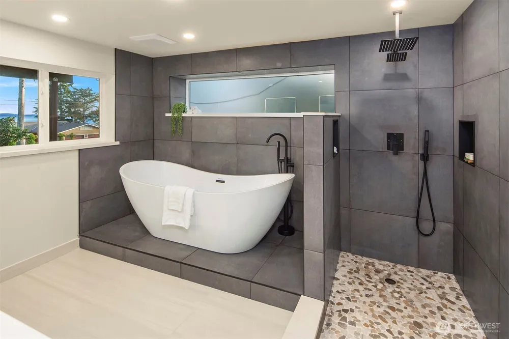 11988 Marine View Dr SW, Burien, WA 98146