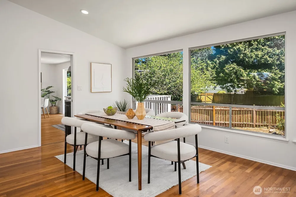 6314 126th Ave SE, Bellevue, WA 98006