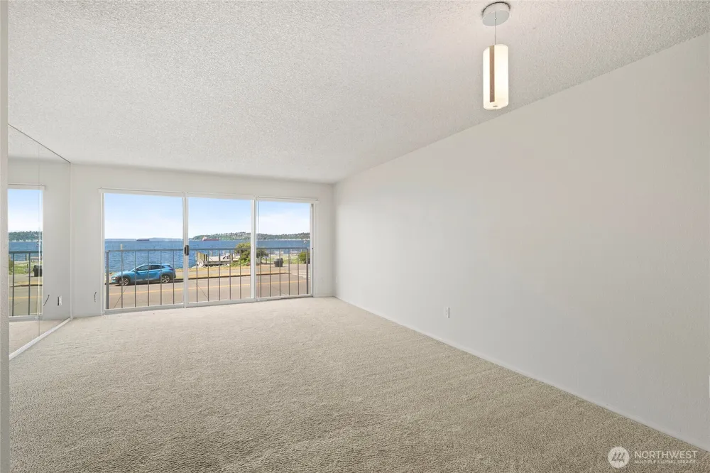 1156 Alki Ave SW, Seattle, WA 98116