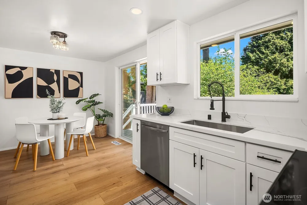 6314 126th Ave SE, Bellevue, WA 98006