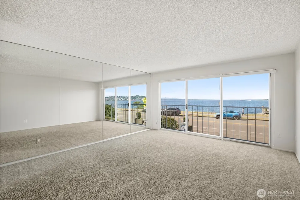 1156 Alki Ave SW, Seattle, WA 98116