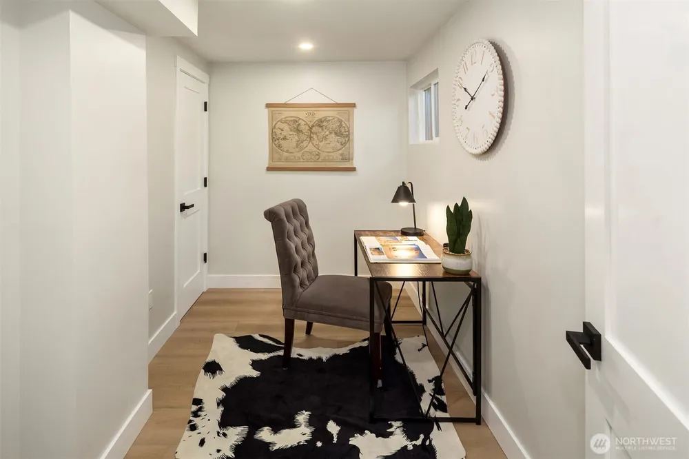 11988 Marine View Dr SW, Burien, WA 98146