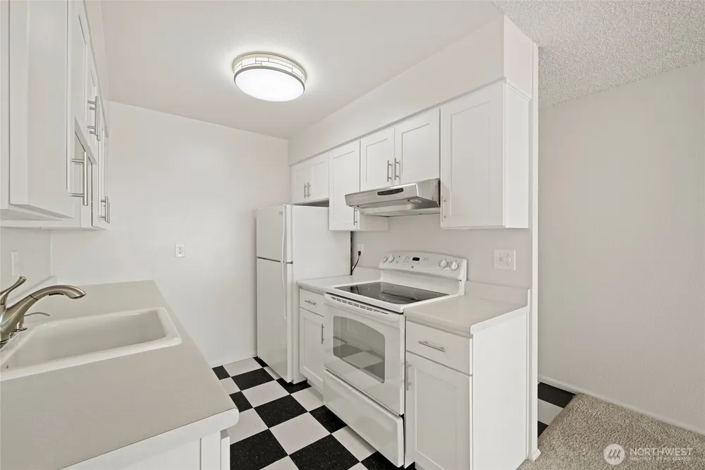 1156 Alki Ave SW, Seattle, WA 98116
