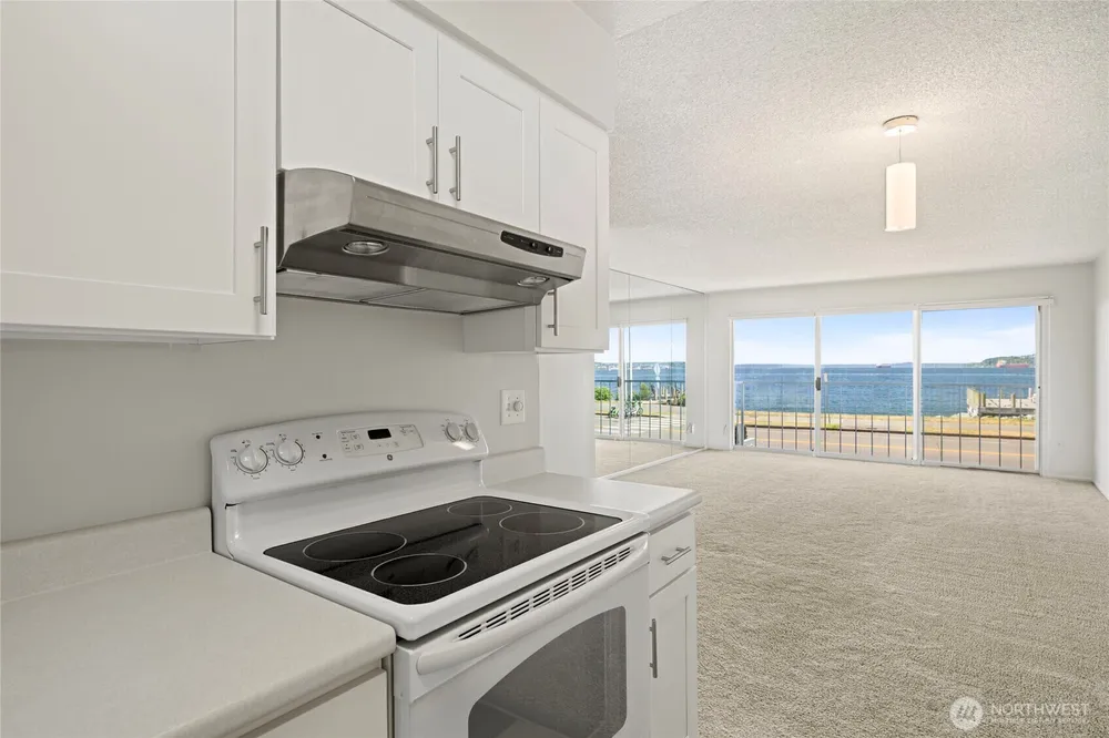 1156 Alki Ave SW, Seattle, WA 98116