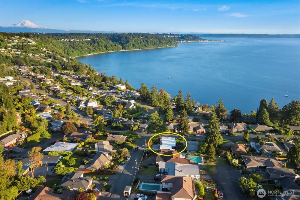 11988 Marine View Dr SW, Burien, WA 98146