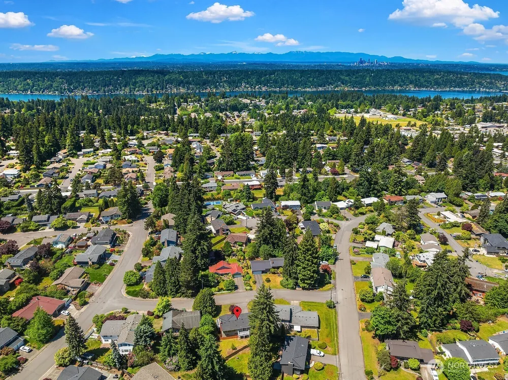 6314 126th Ave SE, Bellevue, WA 98006