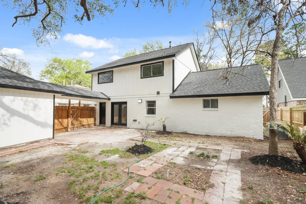 19431 Enchanted Oaks Dr, Spring, TX 77388